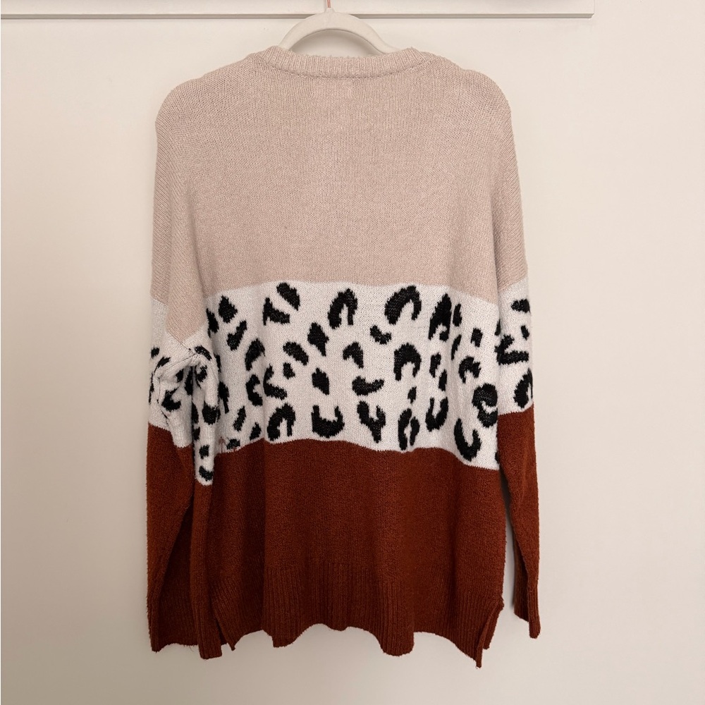 Pink Lily Colorblock Leopard Sweater - Picture 2 of 4